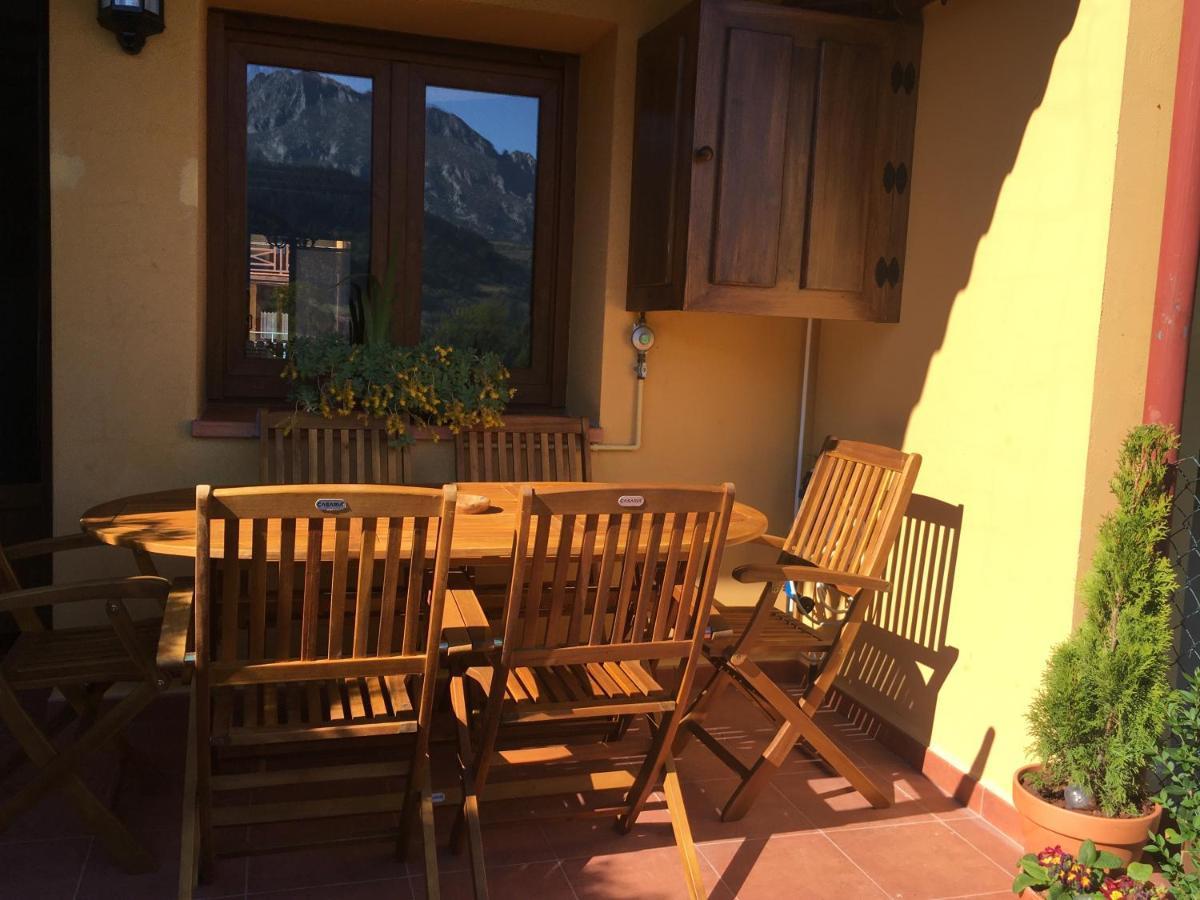 PRECIOSO CHALET JUNTO A POTES-4 Hab,3 Baños, Piscina Ojedo Exterior foto